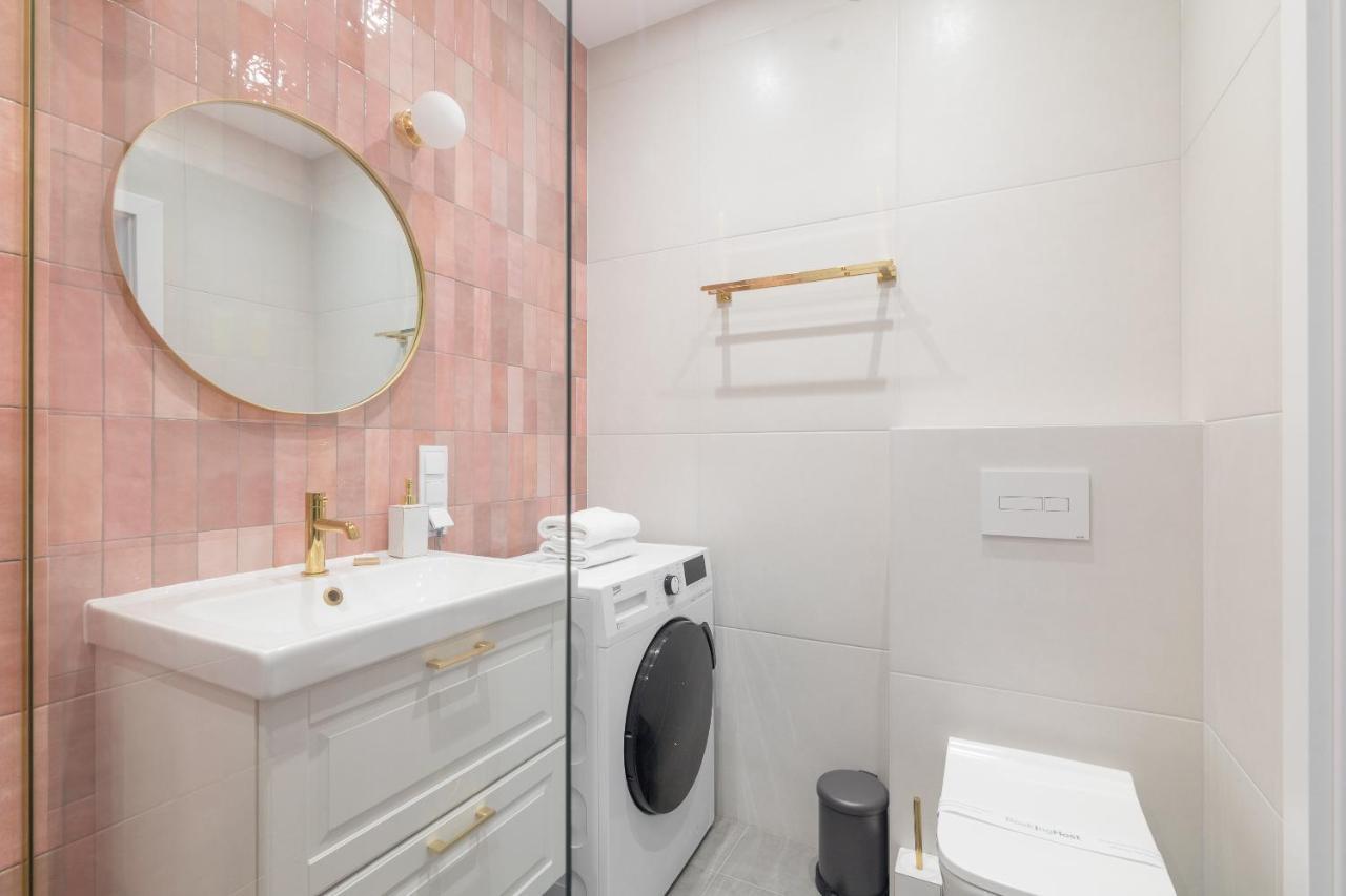 Burakowska Pastel Elegant Apartment 바르샤바 외부 사진